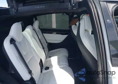 2017 Tesla Model X 100D/75D/90D из США, поврежденный, VIN 5YJXCDE2XHF076555